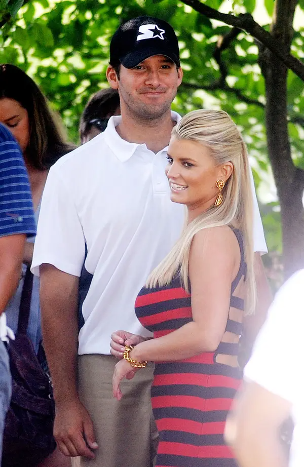 jessica simpson tony romo