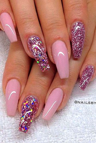 confetti glitter pink nails