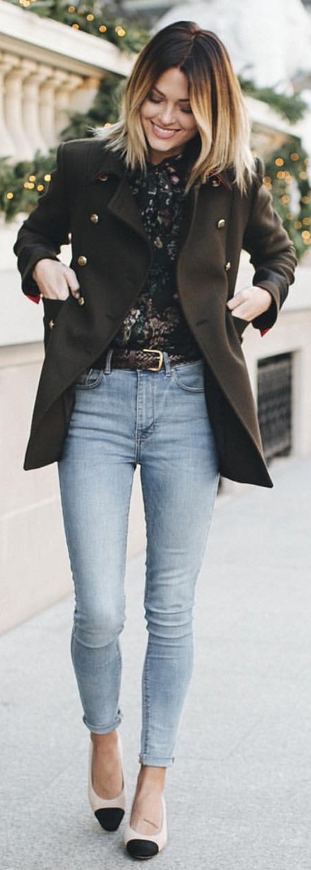 tailored jacket and skinny jeans