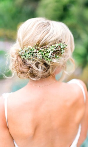 flower wedding hair