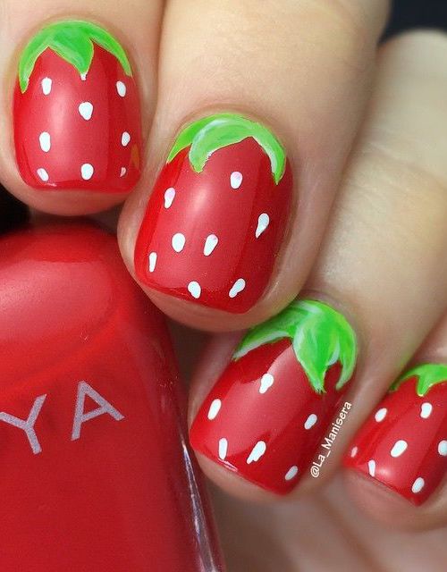 strawverry nails