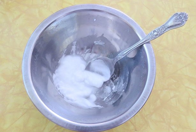 baking soda paste