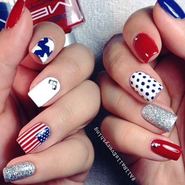 fourth of july nails 14