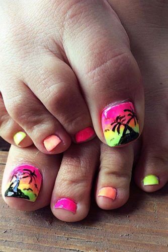 malibu sunset toe nail design