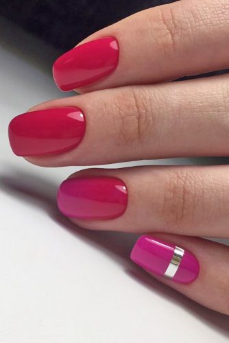 red nail design