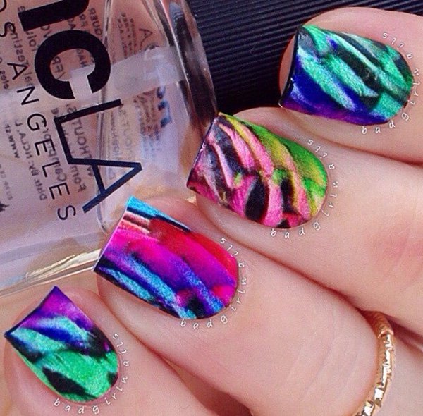 rainbow nails 25