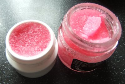 diy lush bubblegum lip scrub