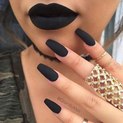 black matte nail designs