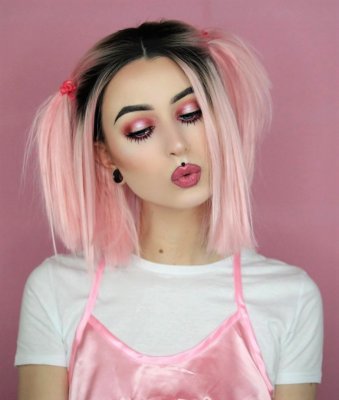 pink hair 18