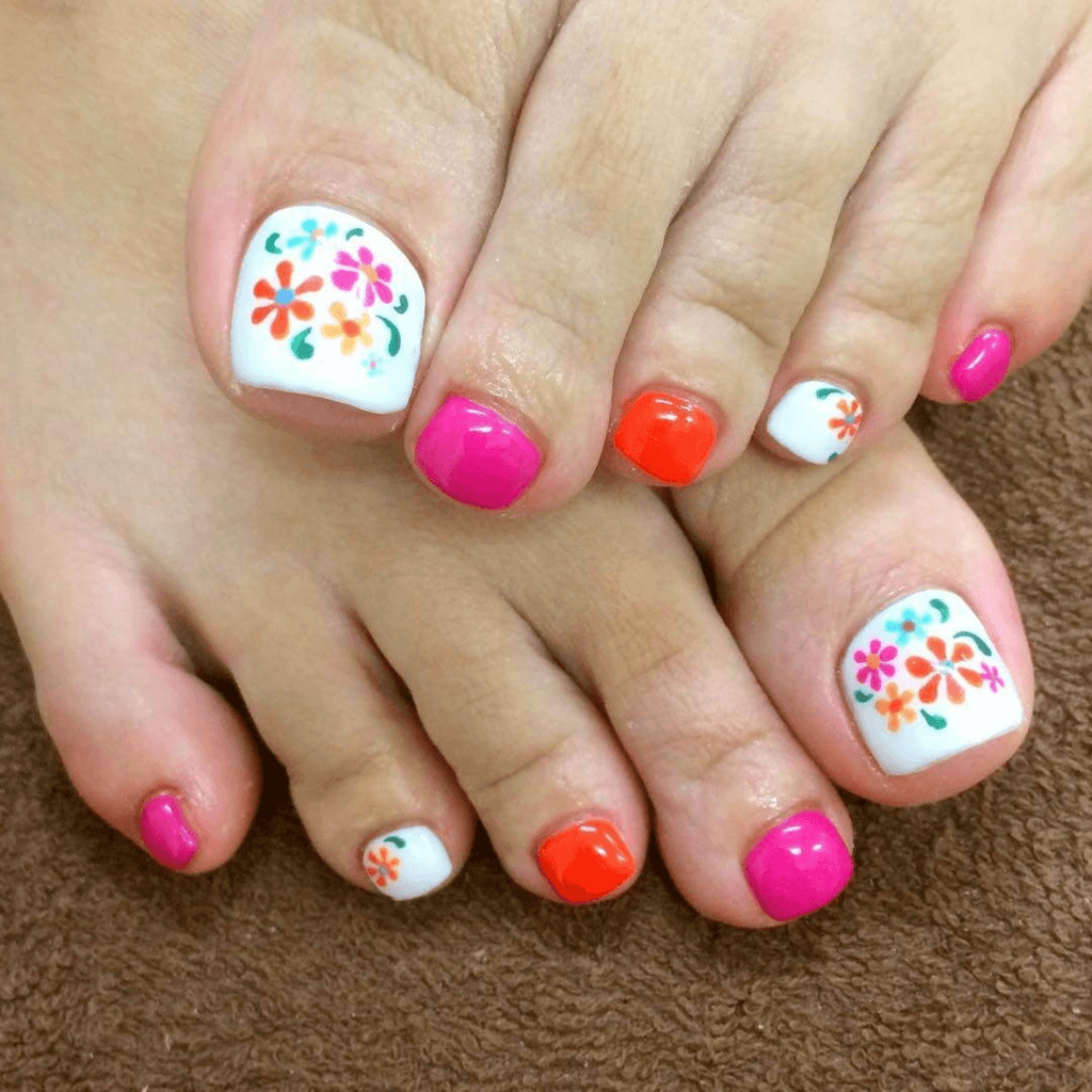 Floral Toe Nail Design