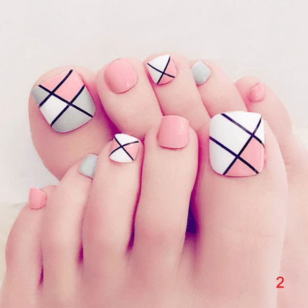Geometric Toe Nail Design