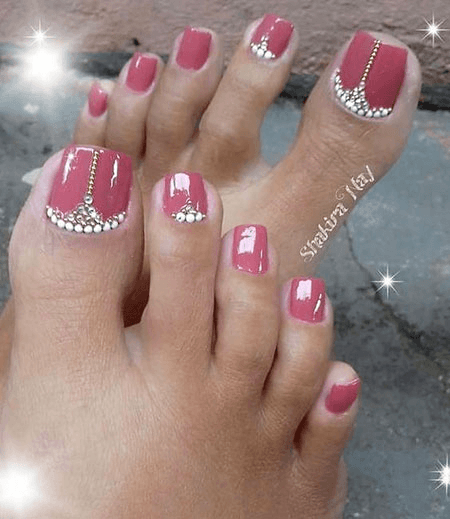 Rhinestone Toe Nail Design