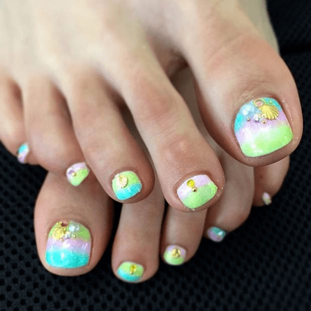 Spring Toe Nail Design