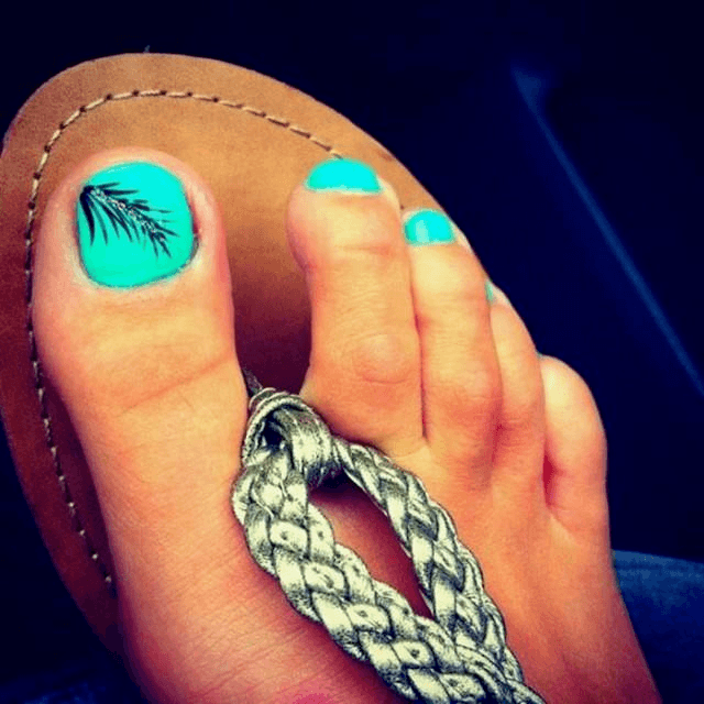 Turquoise Toe Nail Design