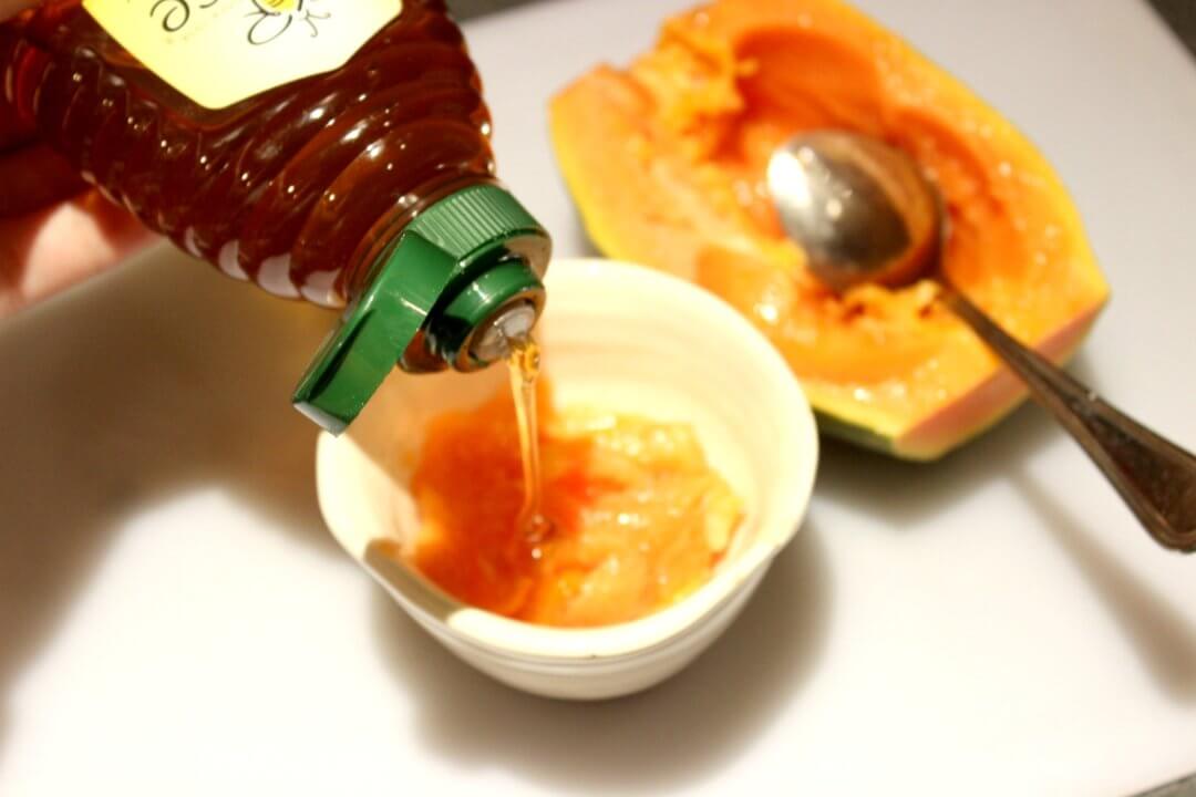 DIY Lightening Face Mask With Honey Papaya   Honey And Papaya 1080x720 