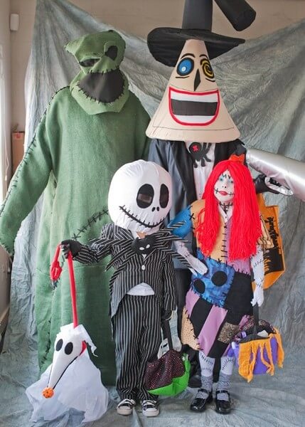 24 Amazing Family Halloween Costumes