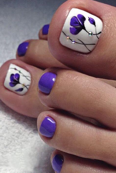 50+ Gorgeous Pedicure Designs To Fall in Love With