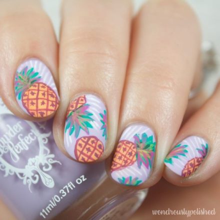 19 Beach Inspired Nails To Fall in Love With