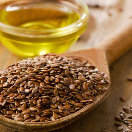 How to Use Flaxseed Oil For Hair Growth