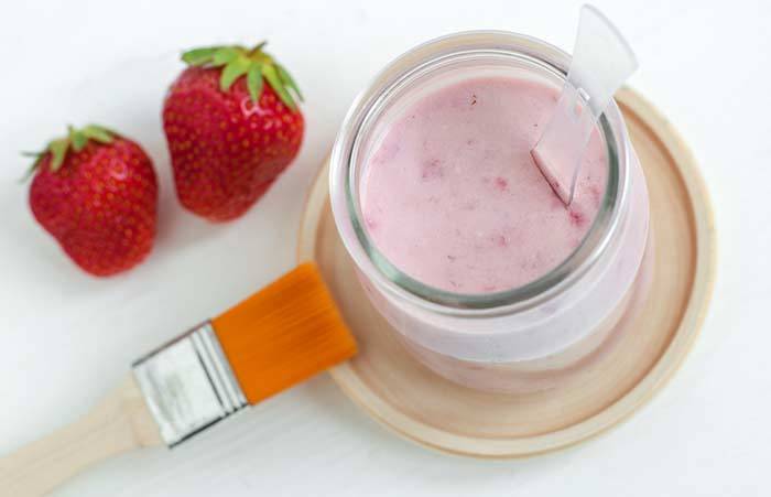 strawberry body polish